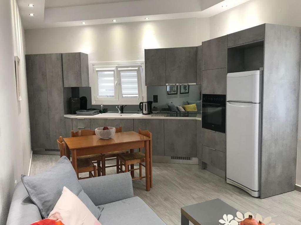 Apartament Molly'S House Ermupoli Zewnętrze zdjęcie